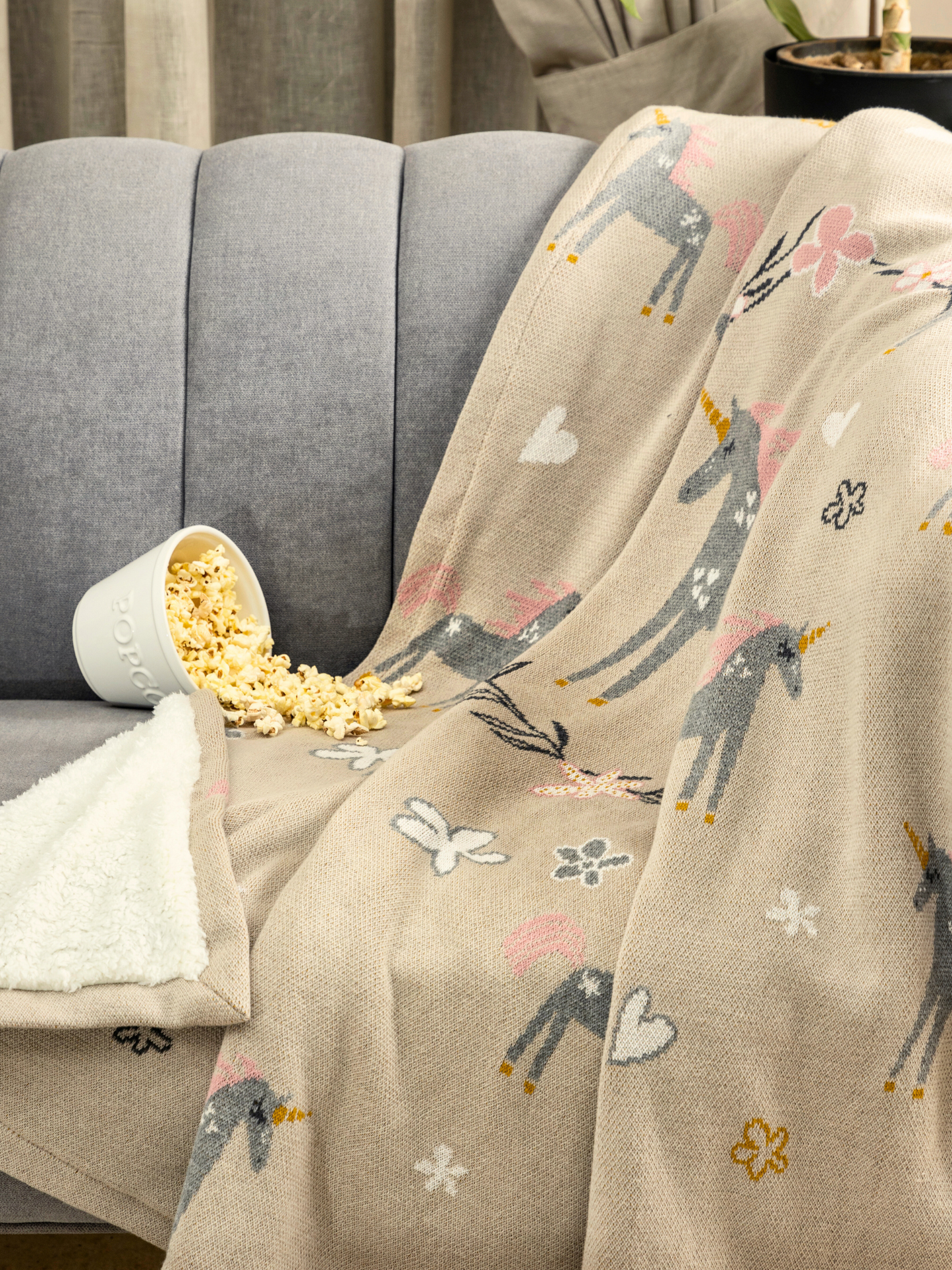 Cotton Knitted Unicorn Design Blanket with Sherpa for Kids