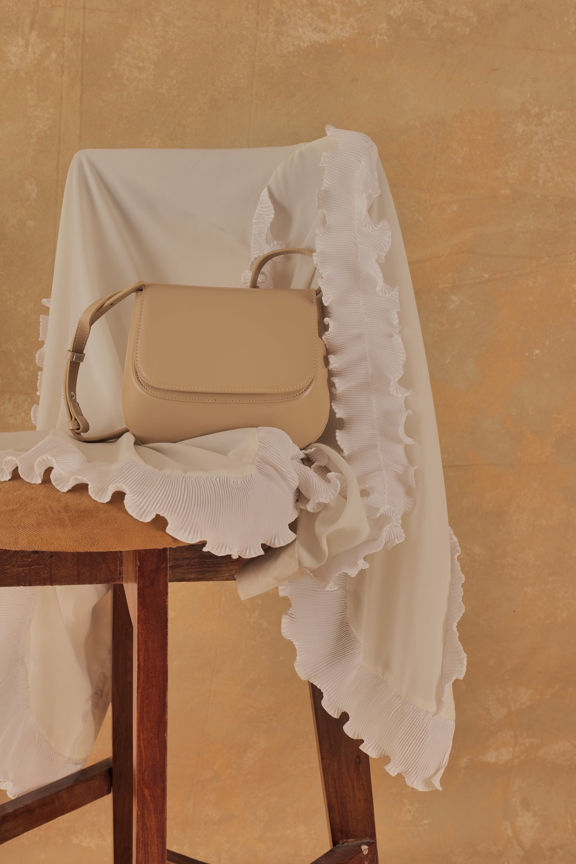 Luna - Ladies Leather Structured Bag I Beige