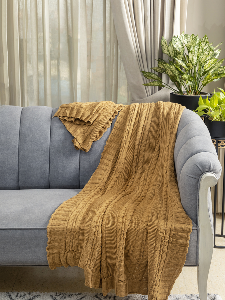 Knitted Throw - Aran
