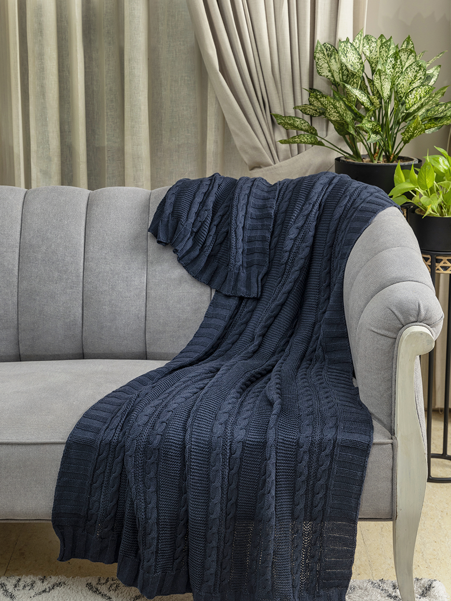 Knitted Throw - Aran