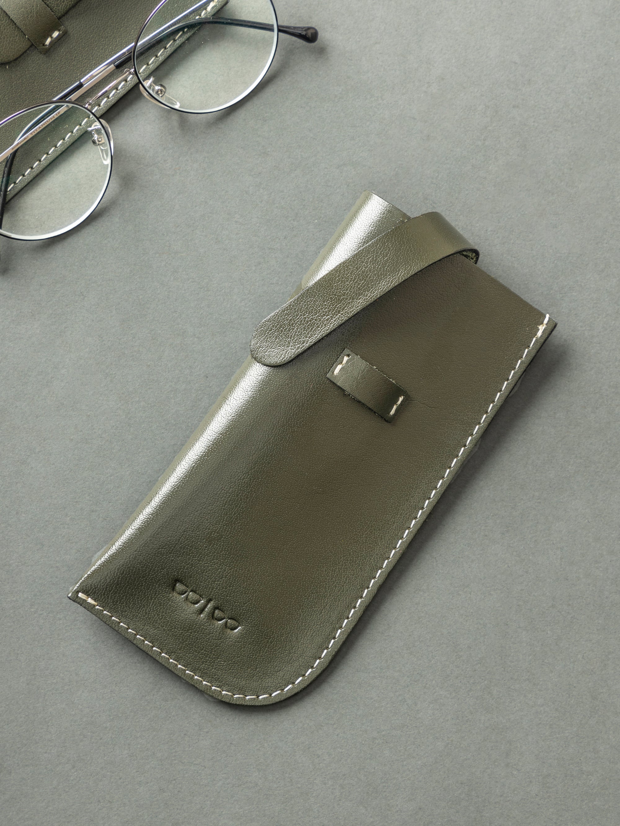 Set of Spectacle Case and Credit Card Holder - Leather | Olive