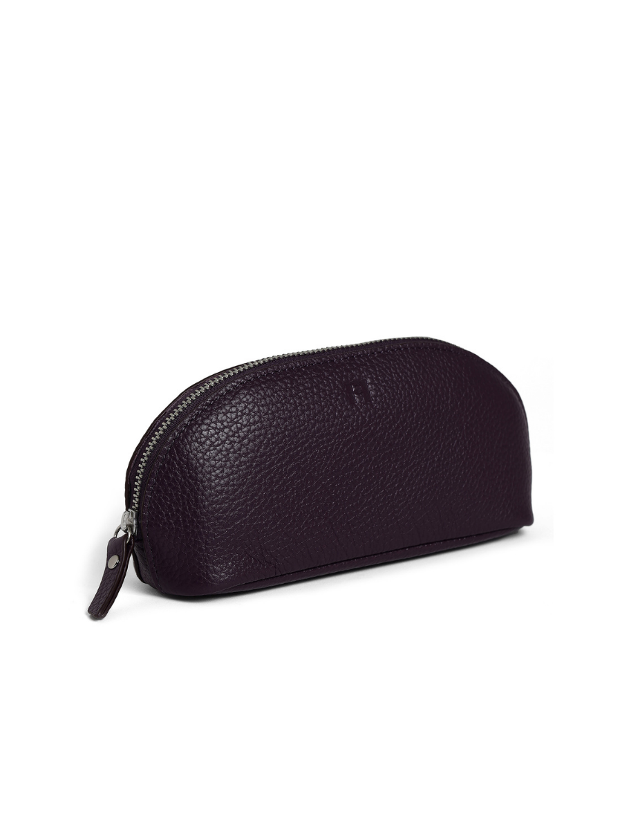 Aero Utility Case, Leather | Blackberry wine