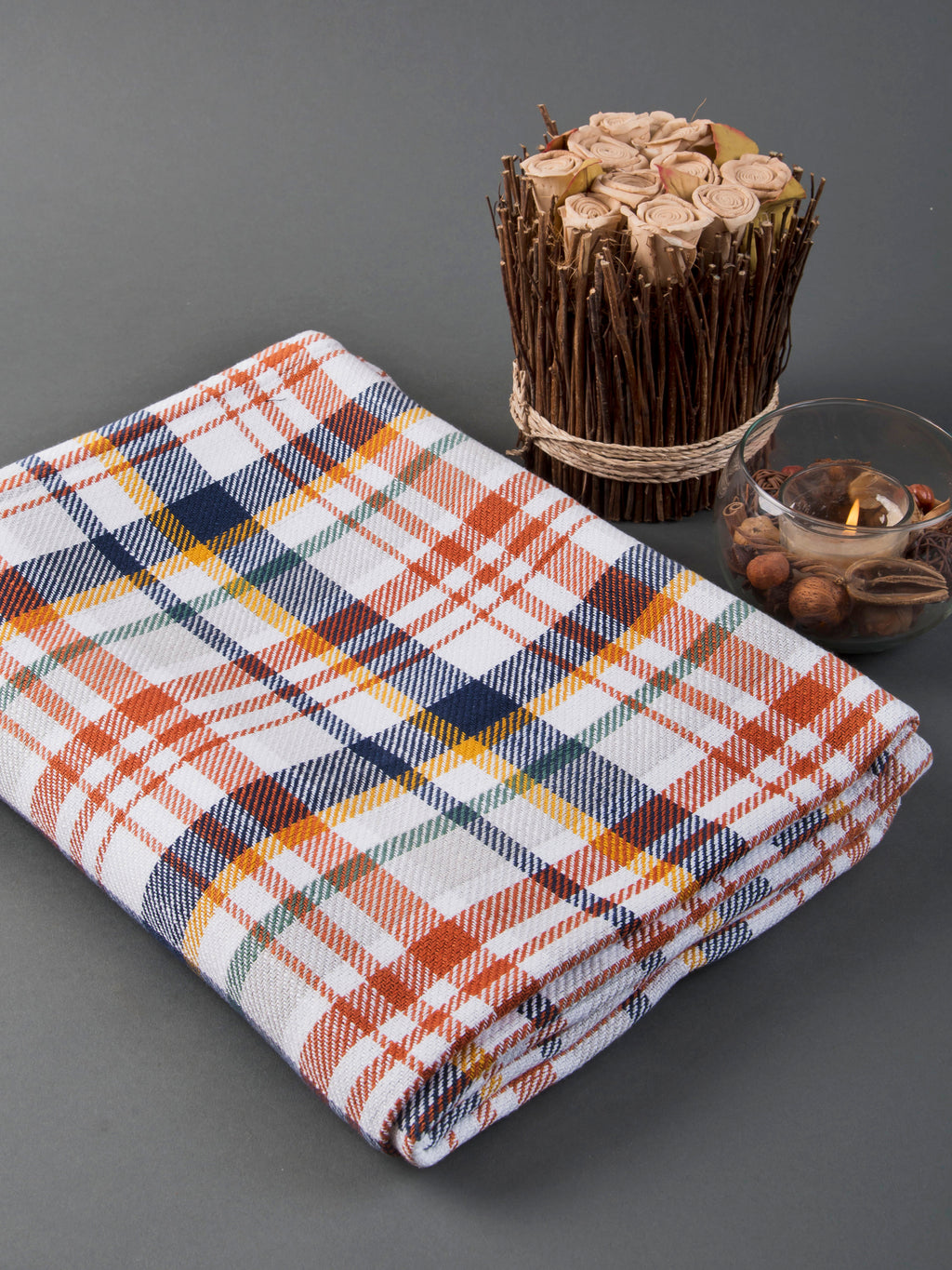 Table cover in high quality cotton check pattern