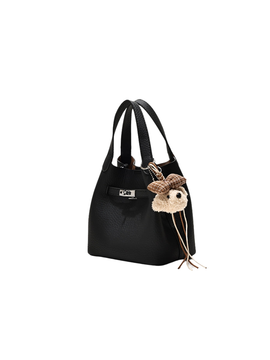Noelle - Ladies Bucket Bag with Teddy Bear charm, faux leather | Black