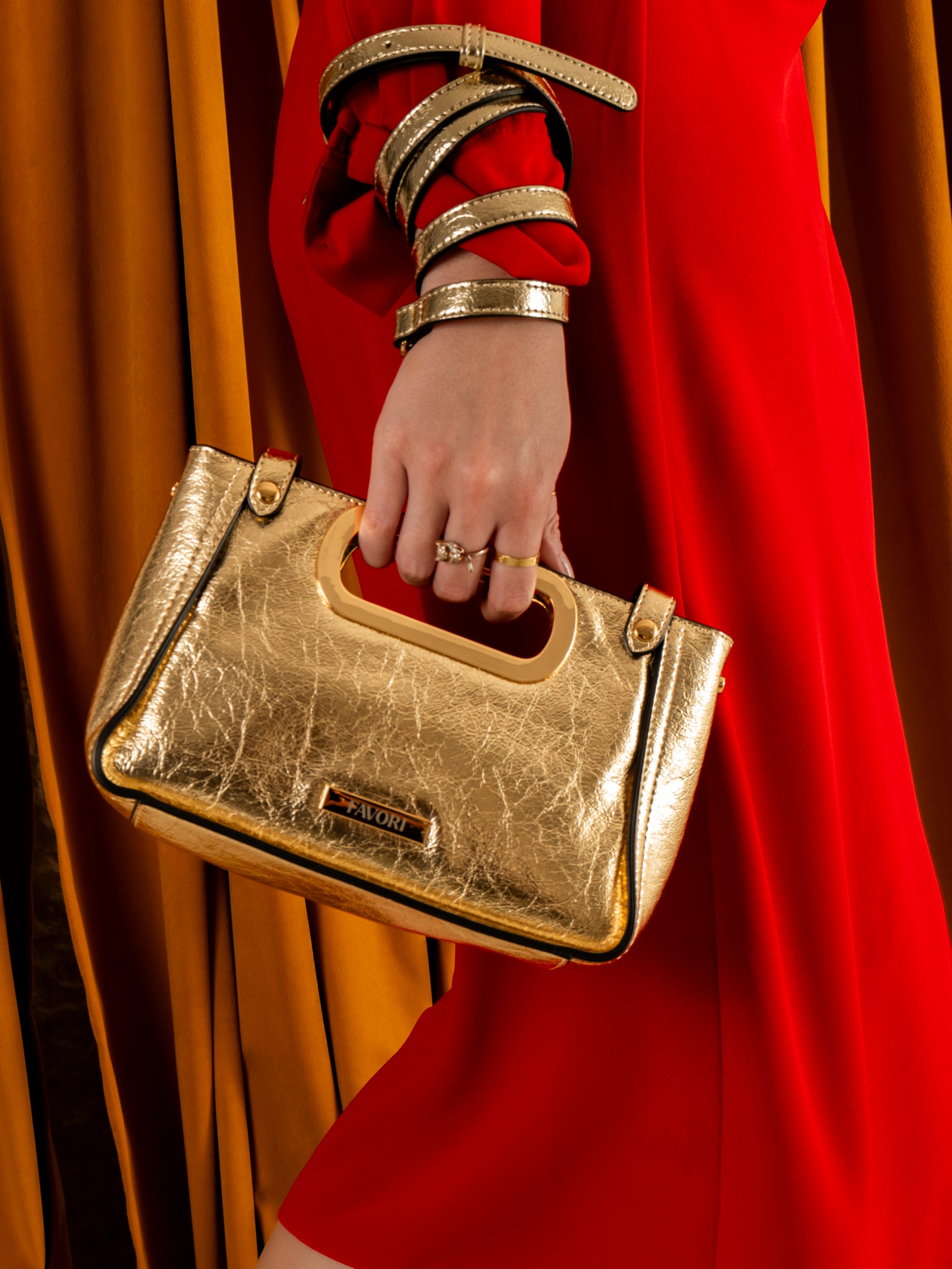 Aurelia- Ladies Clutch Bag Faux Leather | Gold
