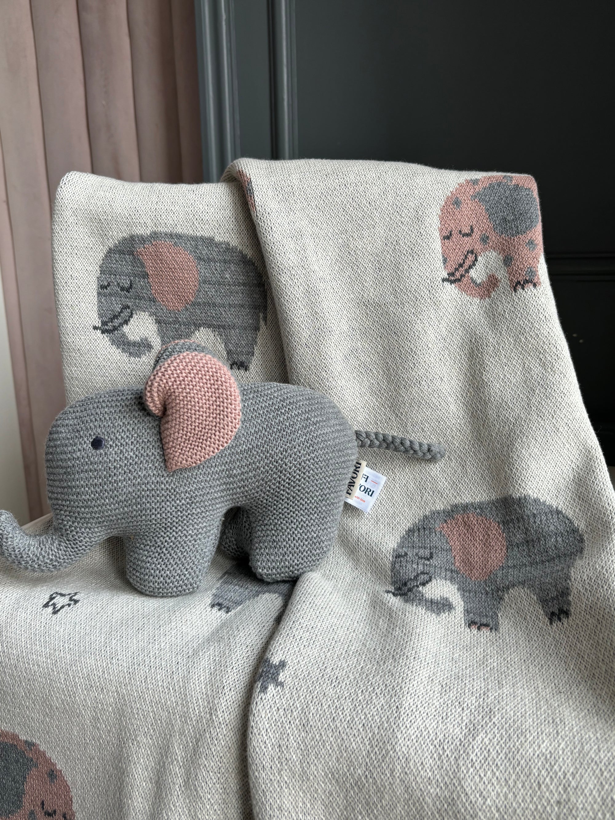 Baby Blanket With Elephant Toy