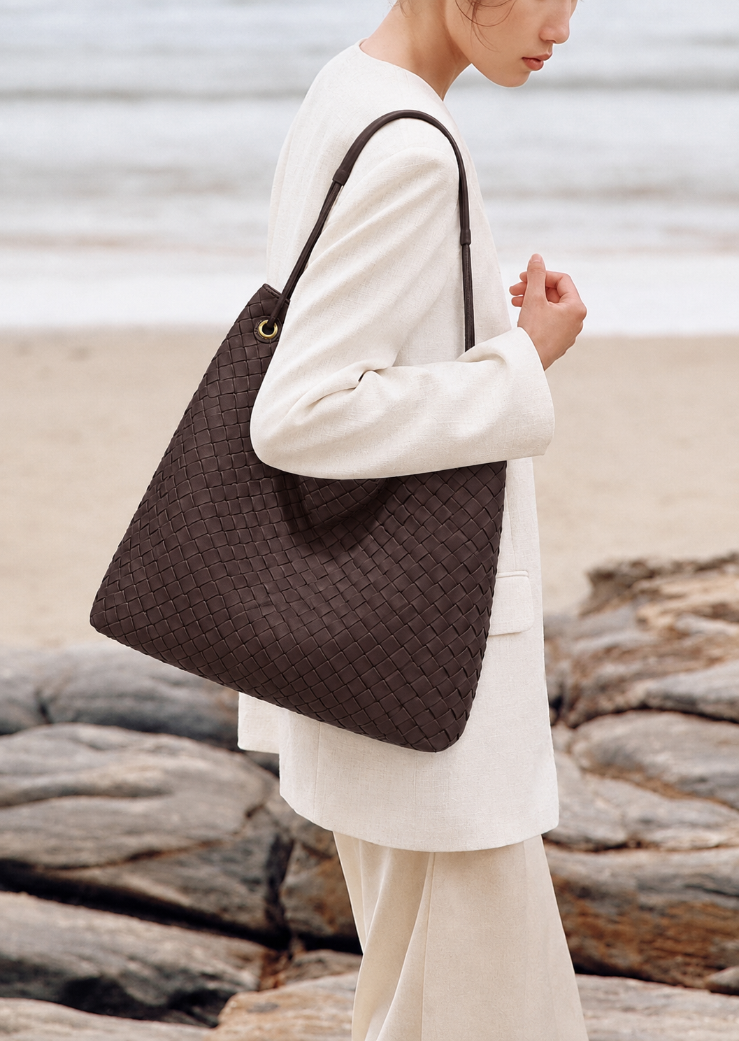 Sia- Ladies Woven Tote Bag , Faux Leather | Chocolate