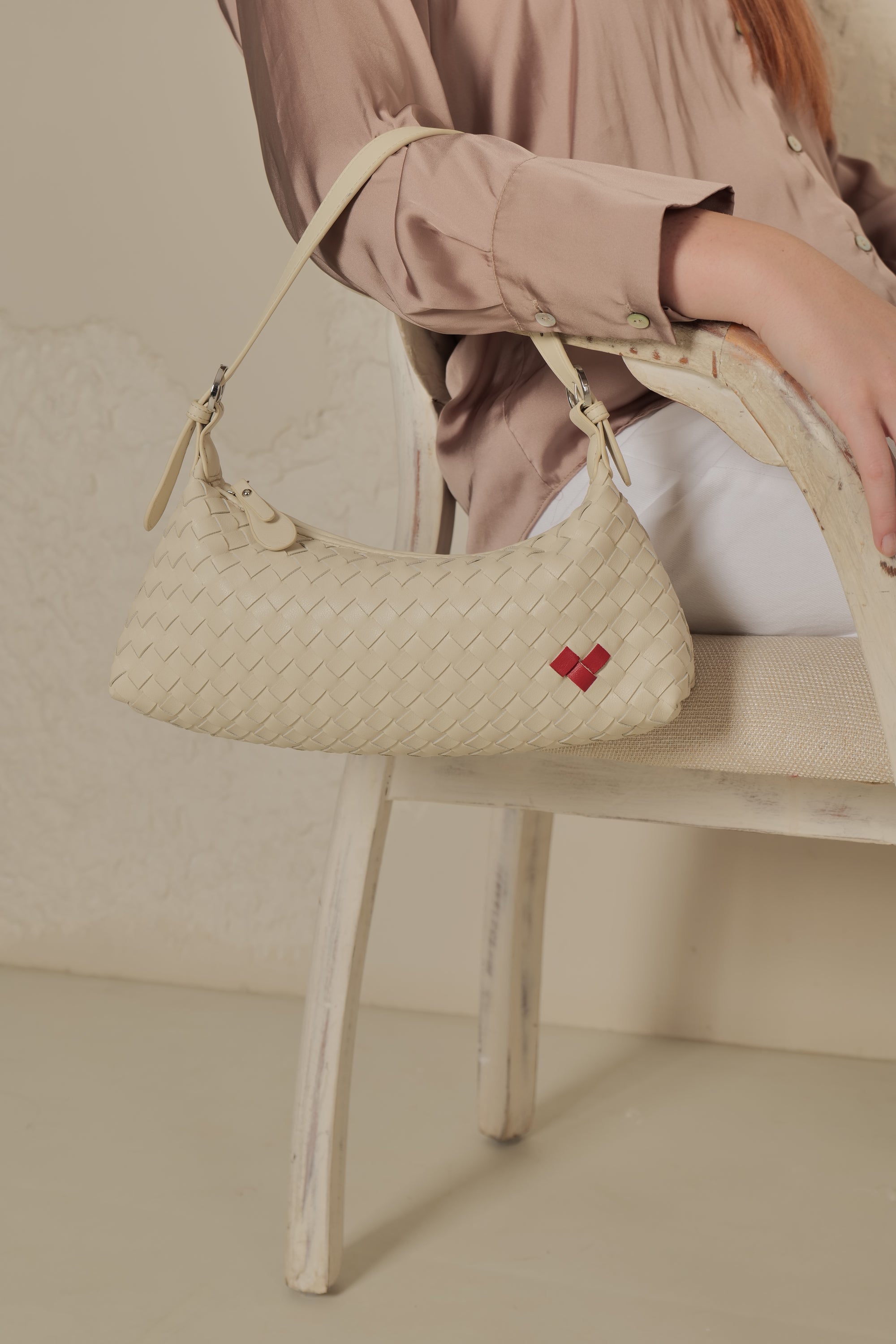 Tissa- Ladies Woven Handbag , Faux Leather | Ivory
