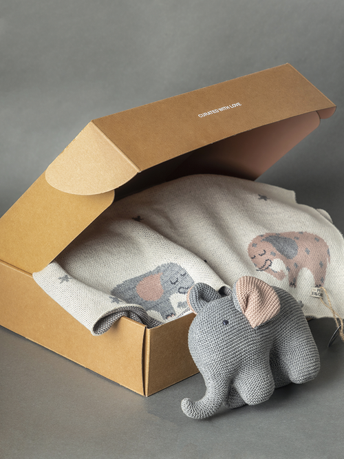 Baby Blanket With Elephant Toy